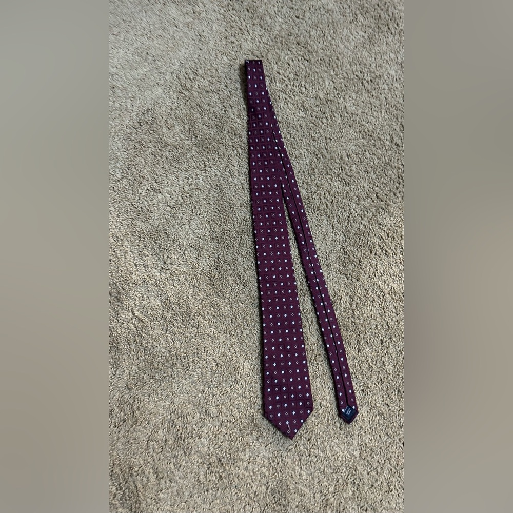 Club Room maroon tie - Picture 2 of 2
